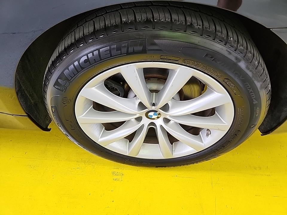 2020 BMW 7 Series 740i FWD