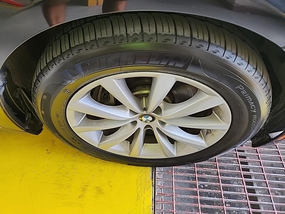 2020 BMW 7 Series 740i FWD