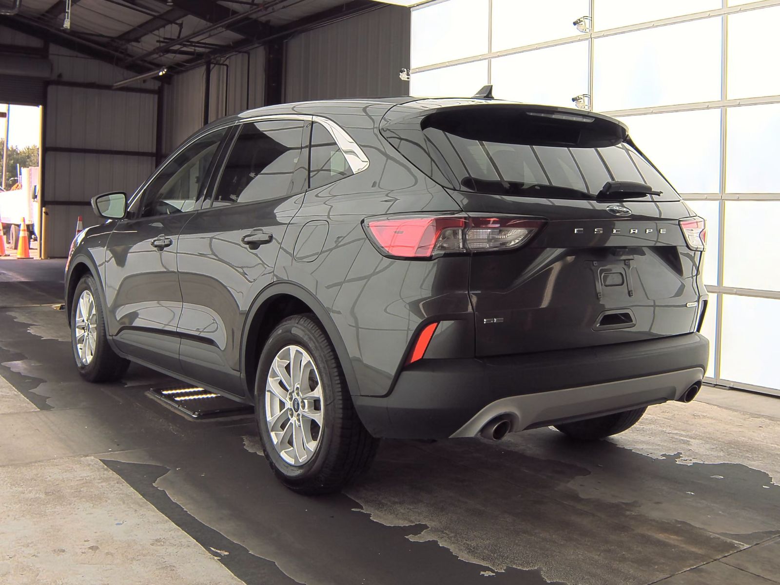 2020 Ford Escape SE FWD