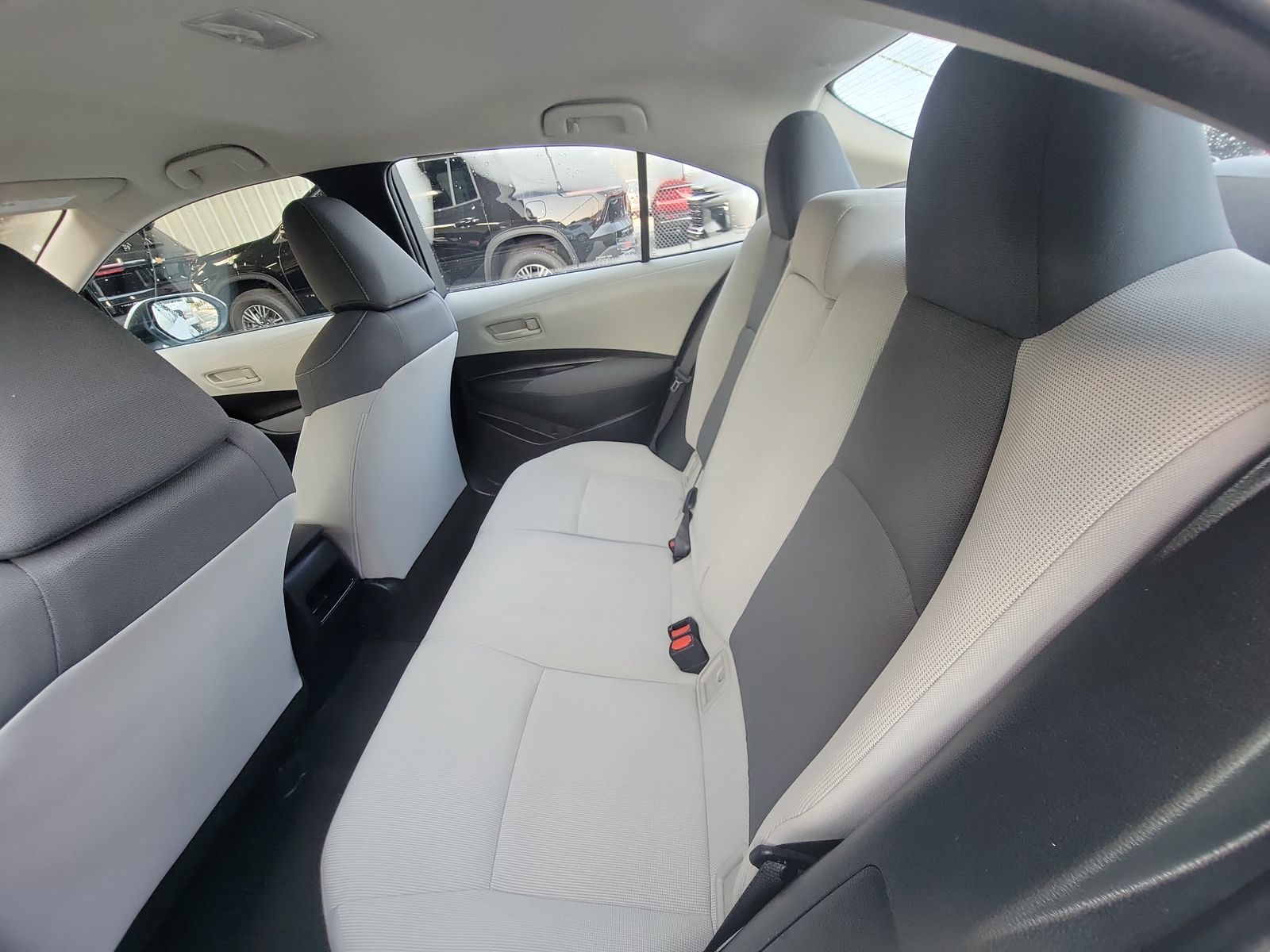 2022 Toyota Corolla LE FWD