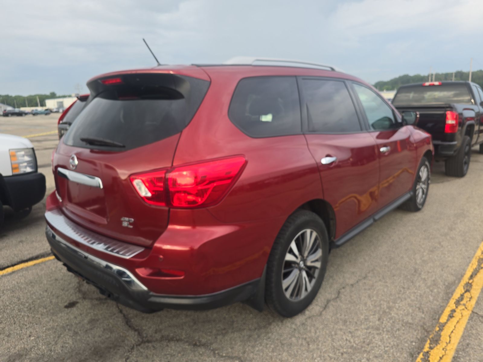 2017 Nissan Pathfinder SL AWD