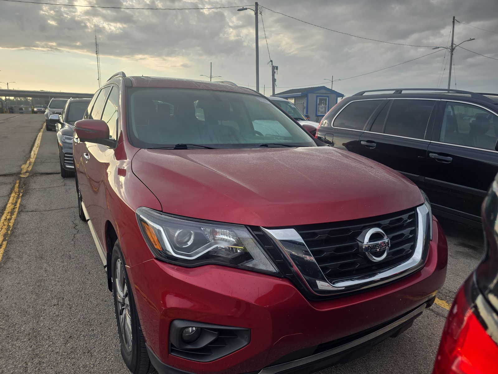 2017 Nissan Pathfinder SL AWD