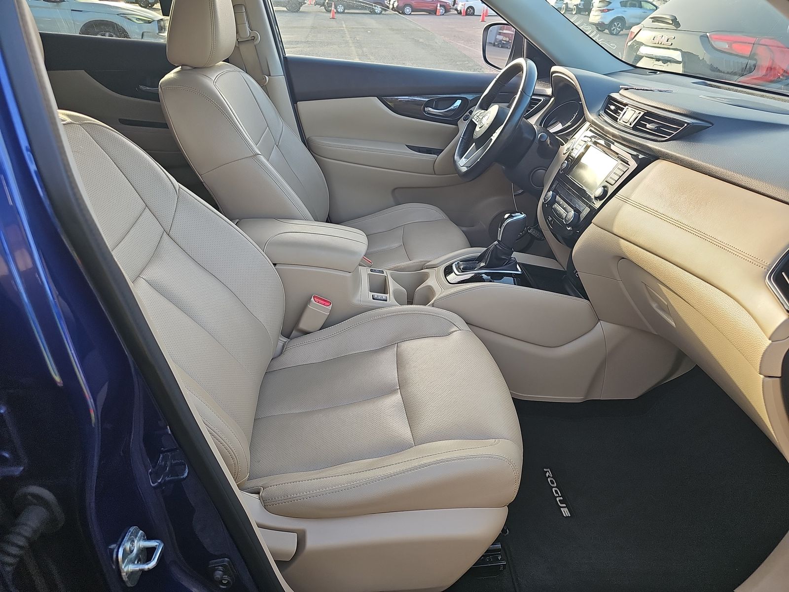 2018 Nissan Rogue SL FWD