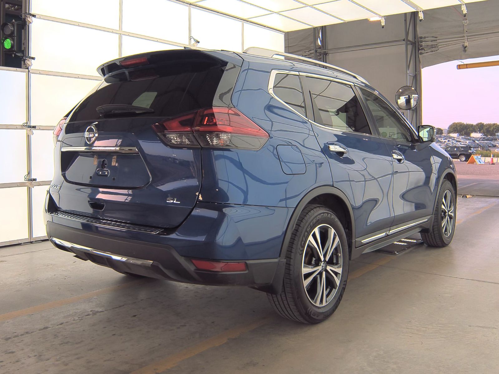 2018 Nissan Rogue SL FWD