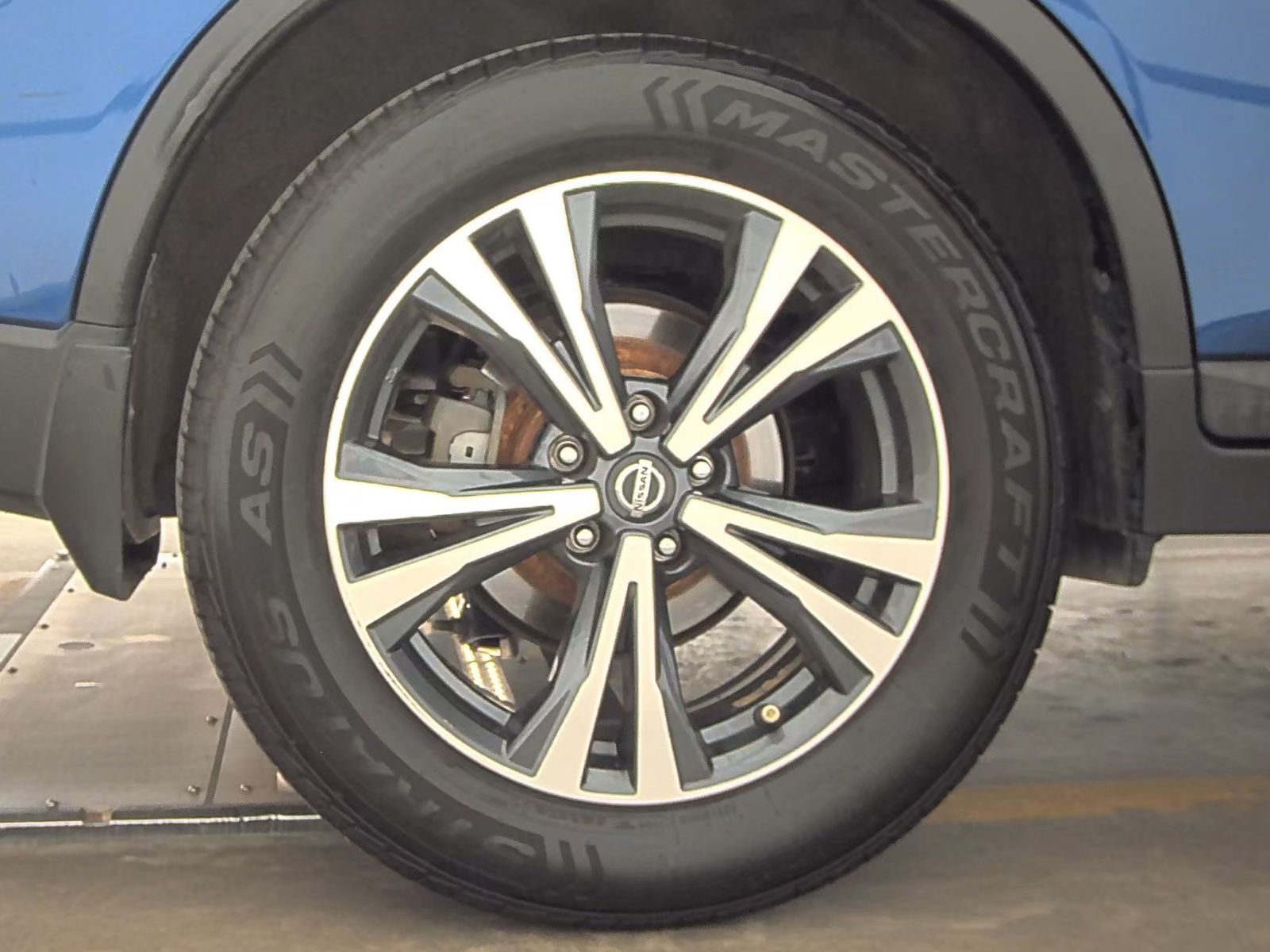 2018 Nissan Rogue SL FWD