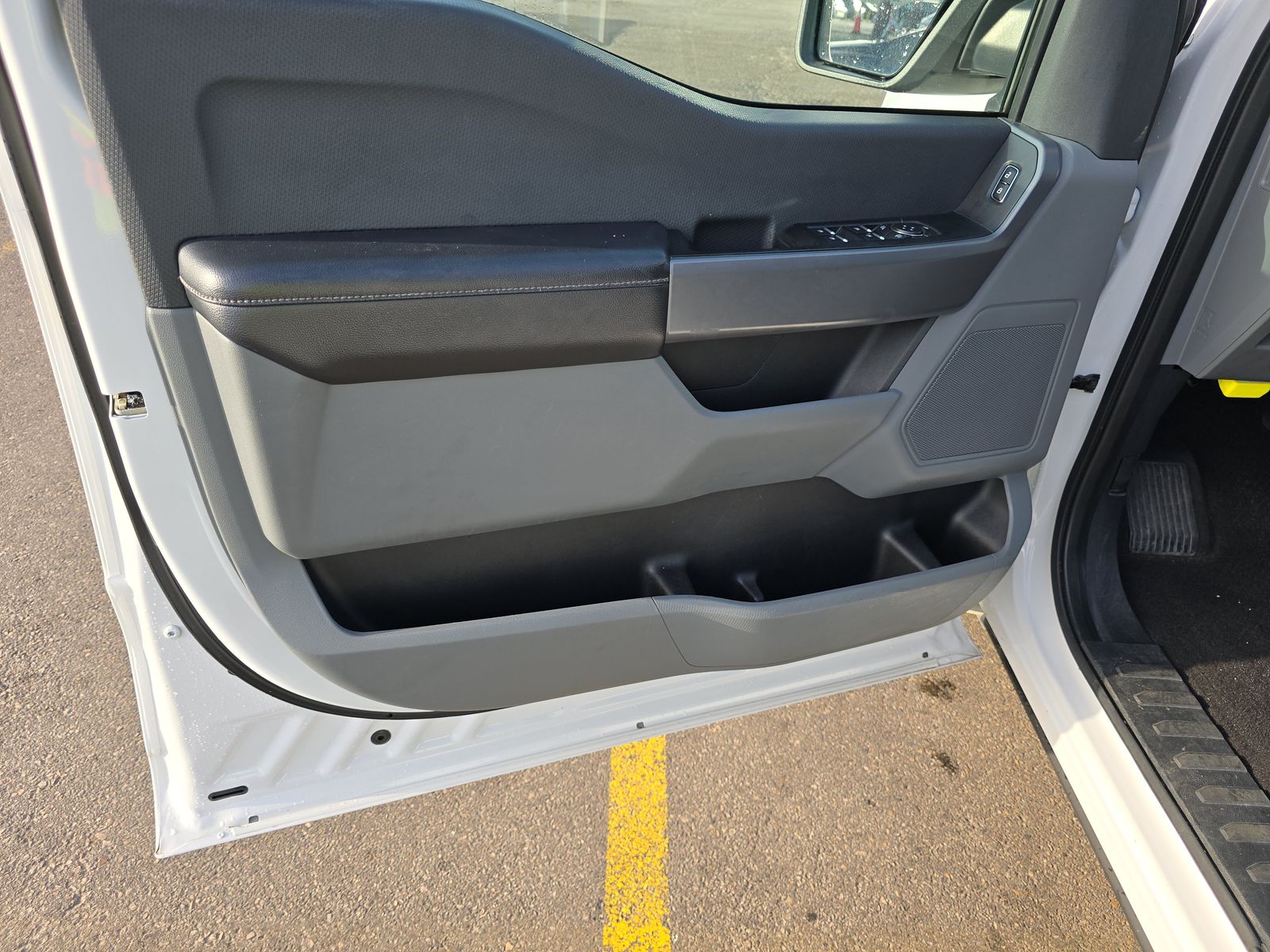 2021 Ford F-150 XLT RWD