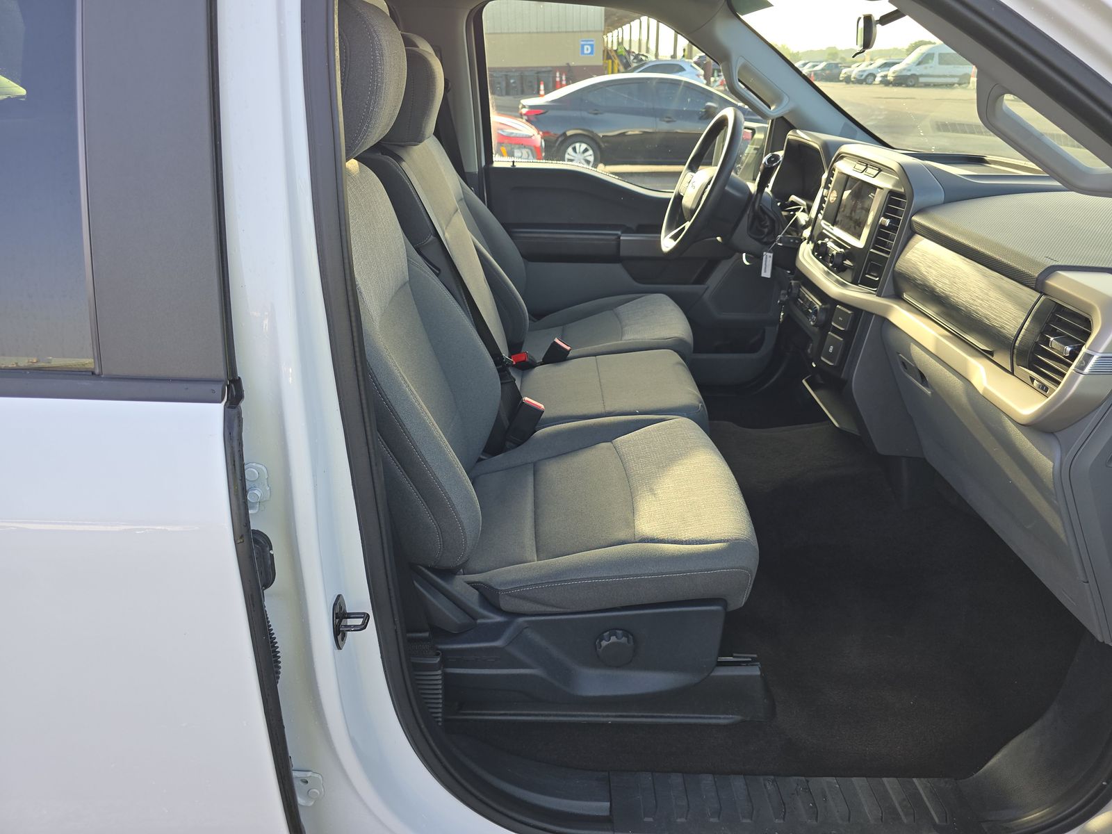 2021 Ford F-150 XLT RWD