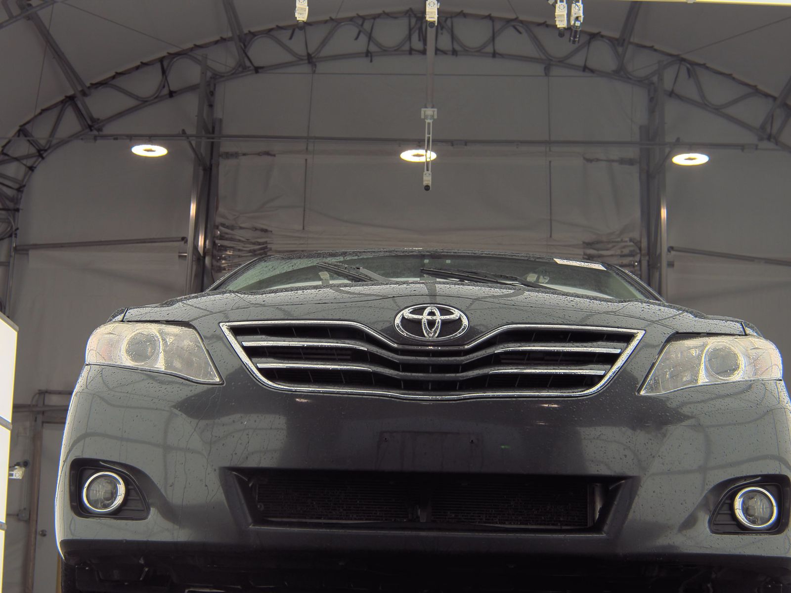 2011 Toyota Camry XLE FWD