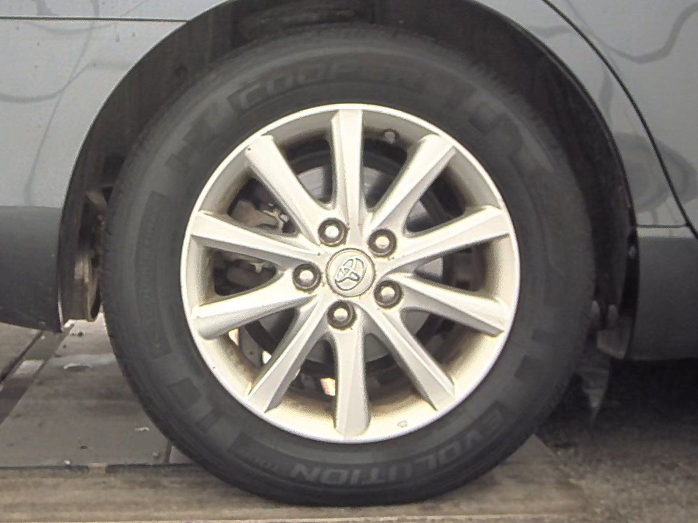 2011 Toyota Camry XLE FWD