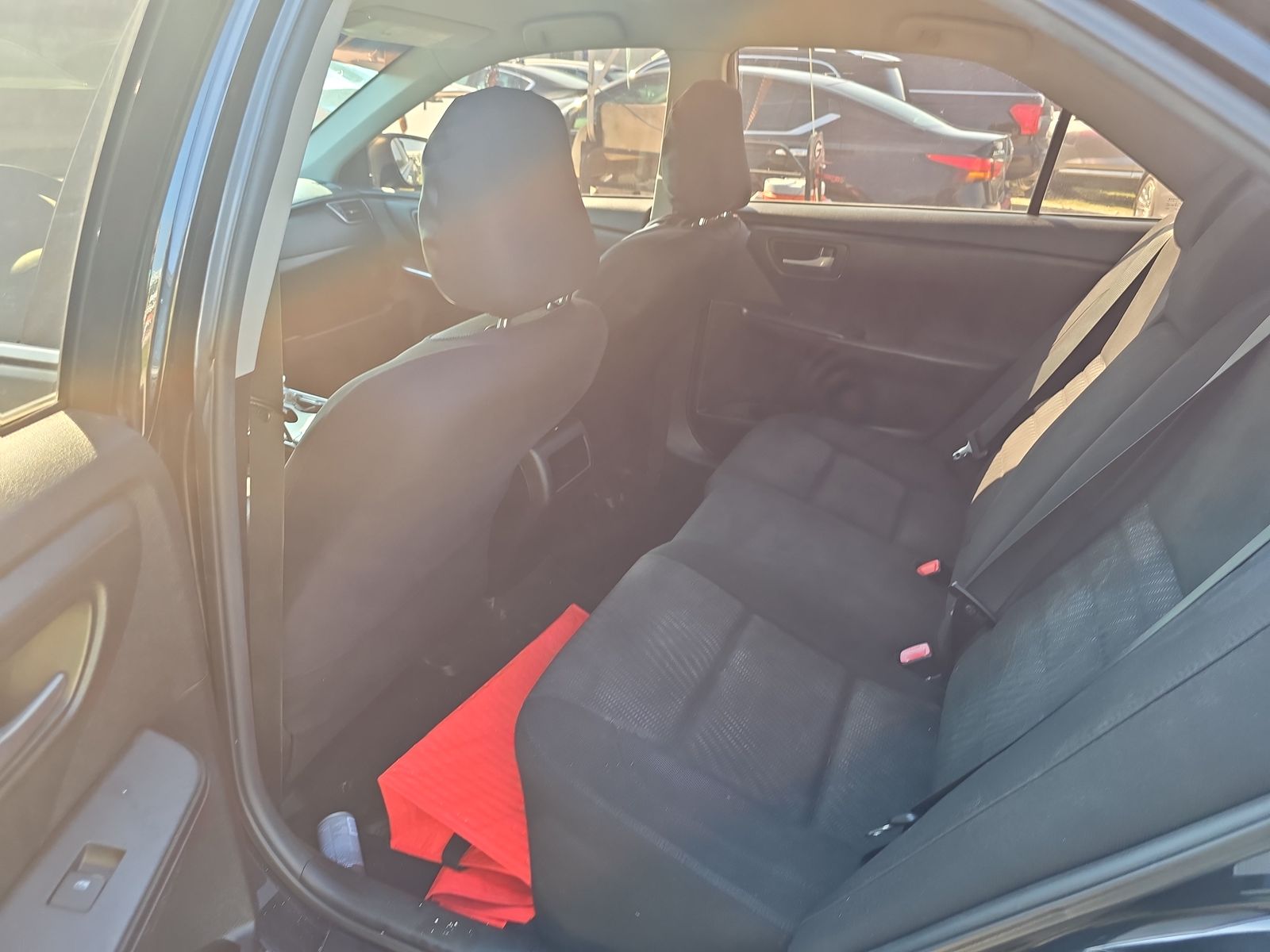 2015 Toyota Camry LE FWD