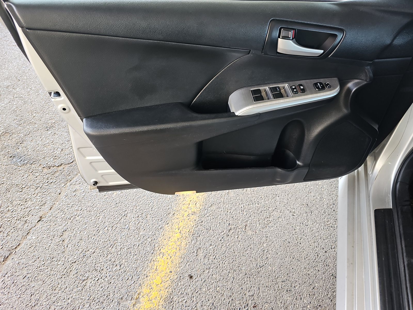 2014 Toyota Camry SE FWD