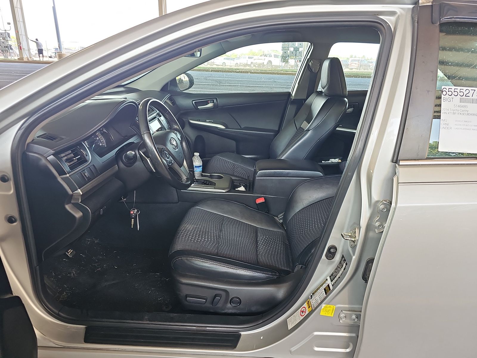 2014 Toyota Camry SE FWD