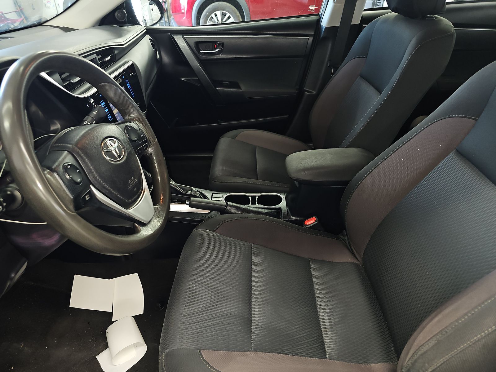 2018 Toyota Corolla LE FWD