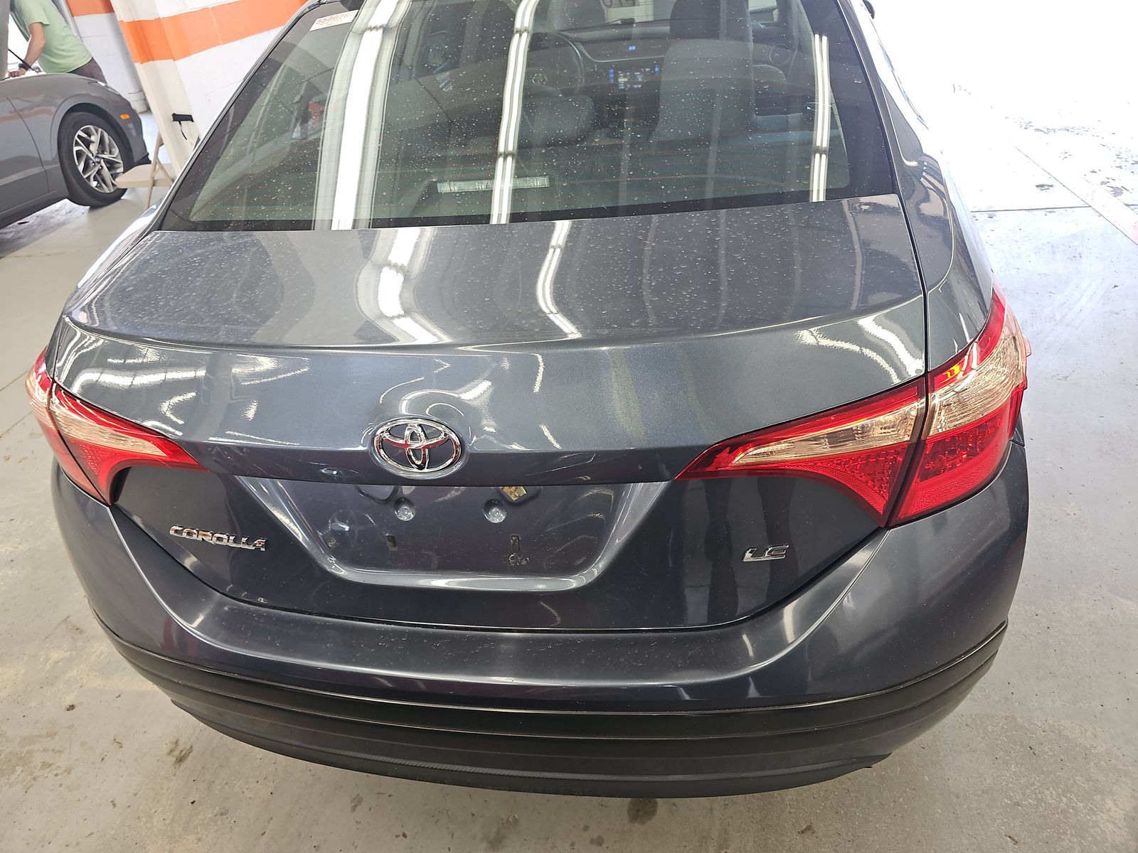 2018 Toyota Corolla LE FWD