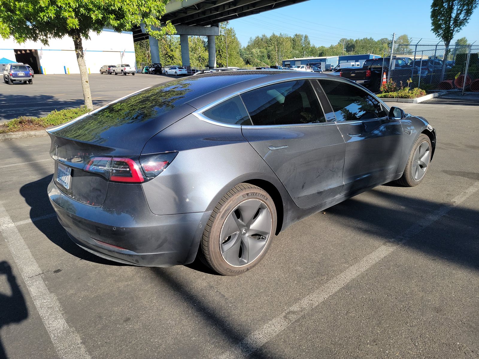 2018 Tesla Model 3 Long Range FWD