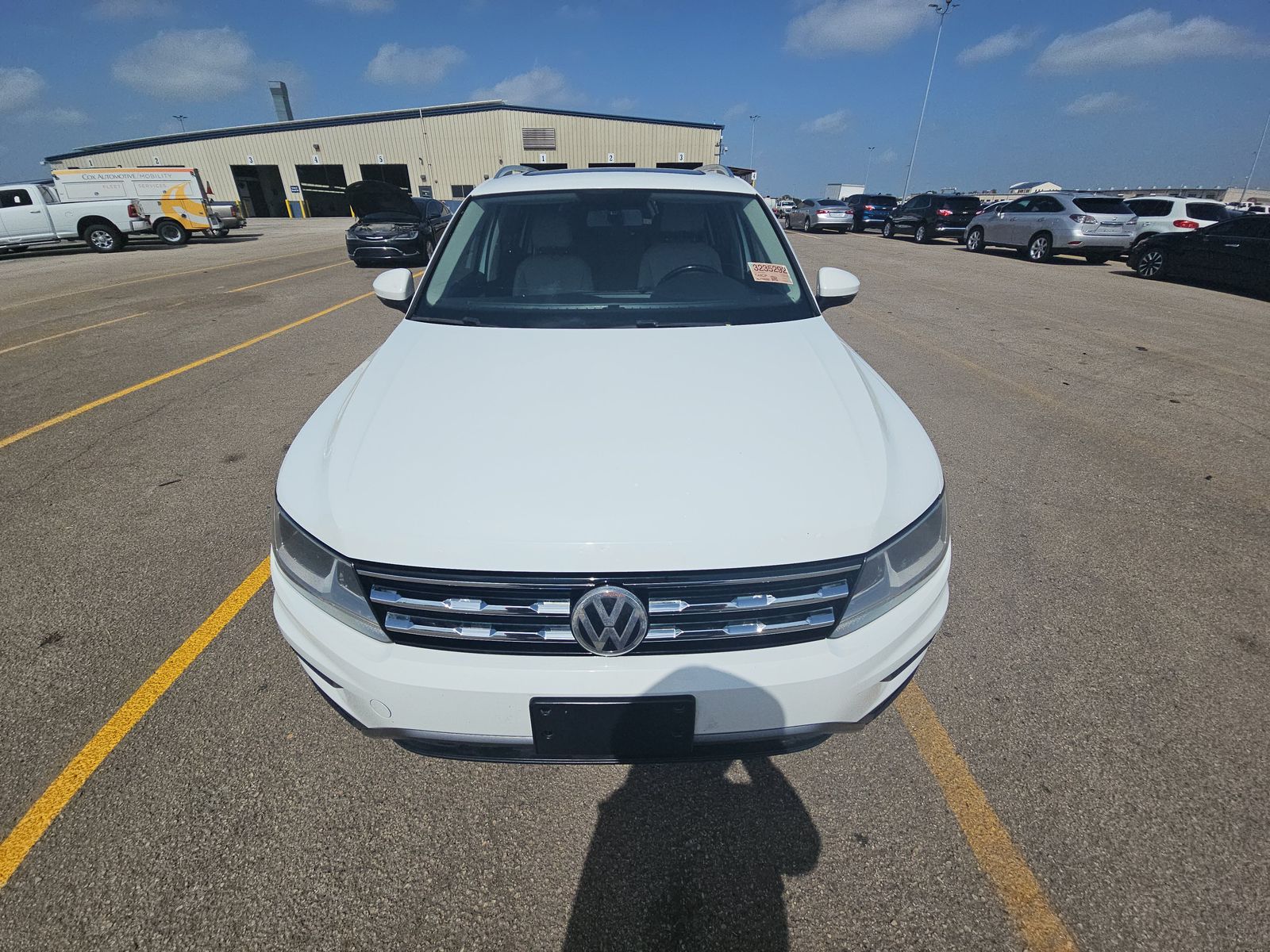 2018 Volkswagen Tiguan 2.0T SEL FWD