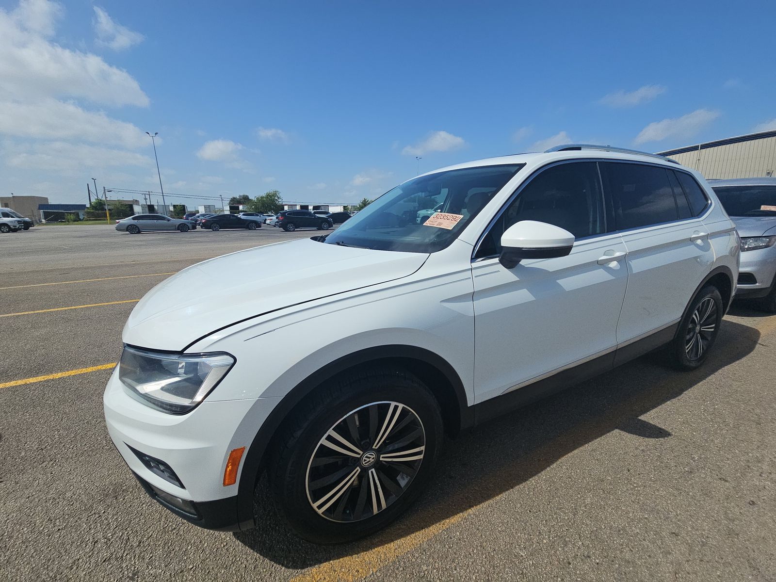 2018 Volkswagen Tiguan 2.0T SEL FWD