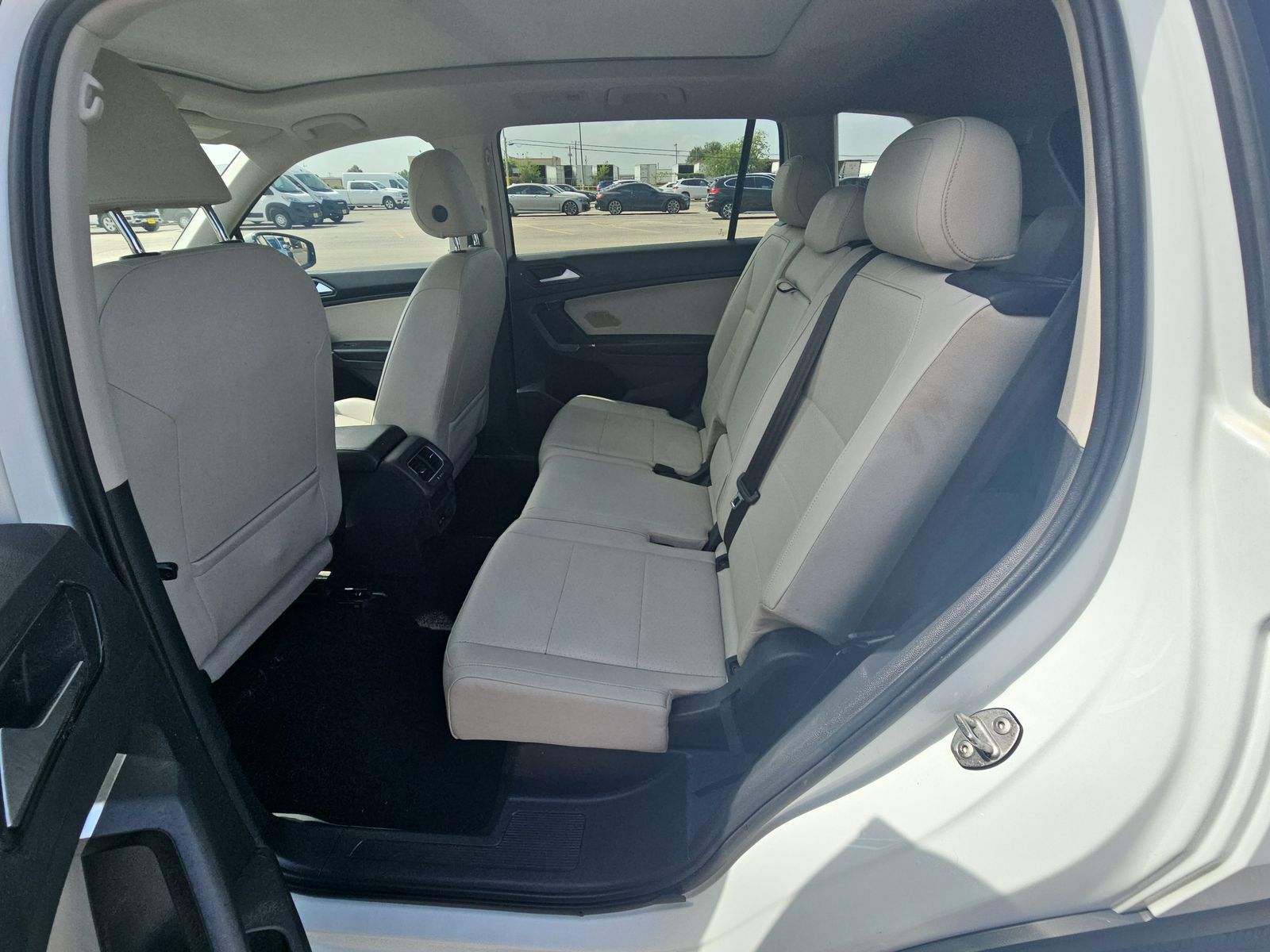 2018 Volkswagen Tiguan 2.0T SEL FWD