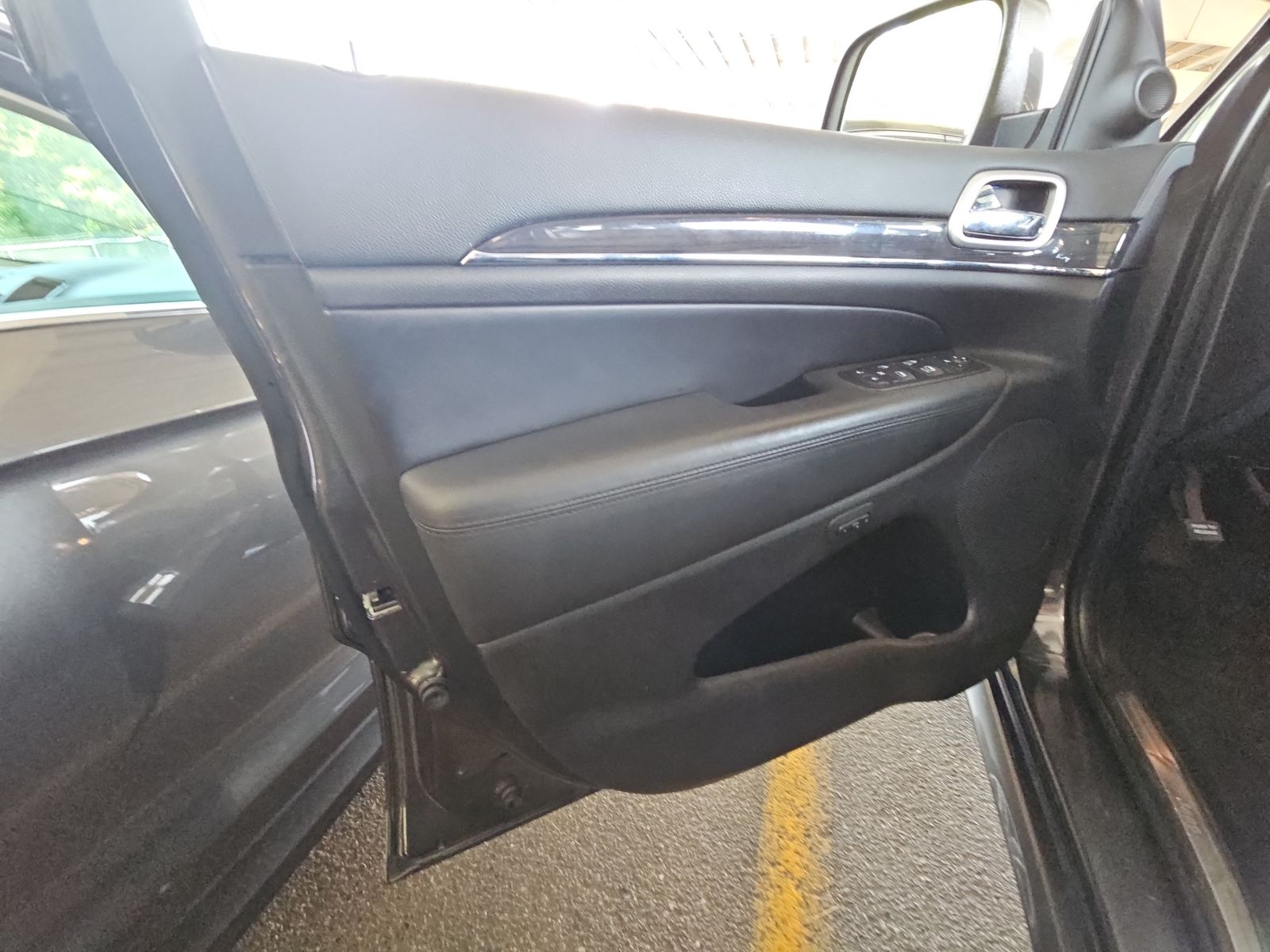 2015 Jeep Grand Cherokee Overland High Altitude Edition AWD