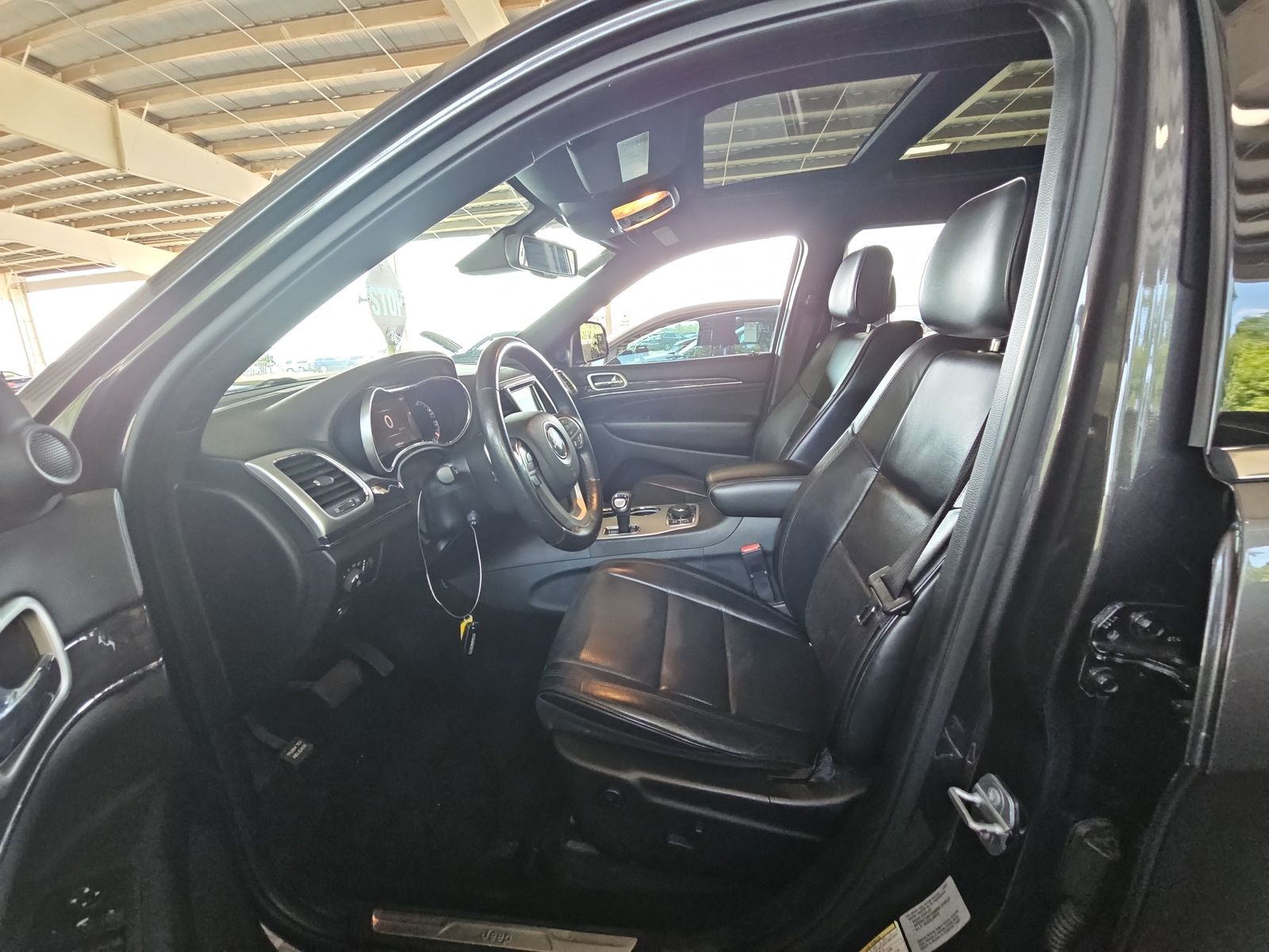 2015 Jeep Grand Cherokee Overland High Altitude Edition AWD