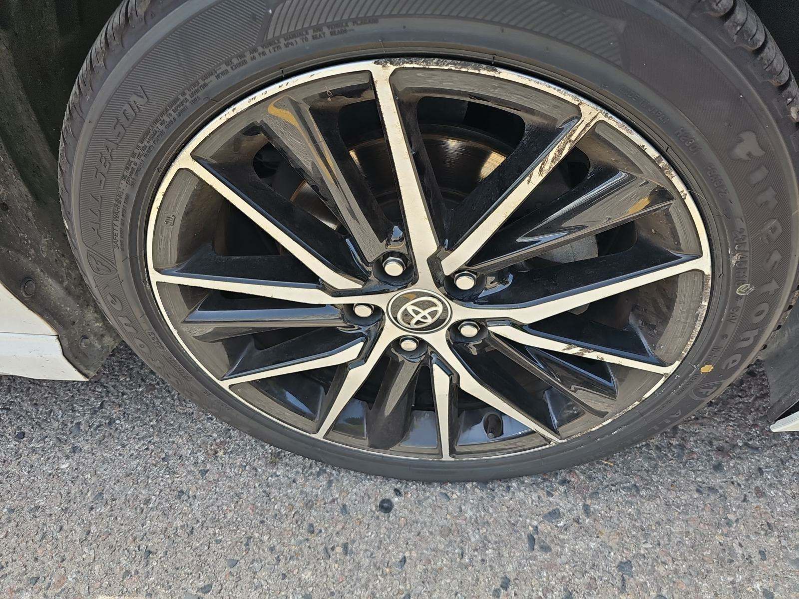 2021 Toyota Camry SE FWD