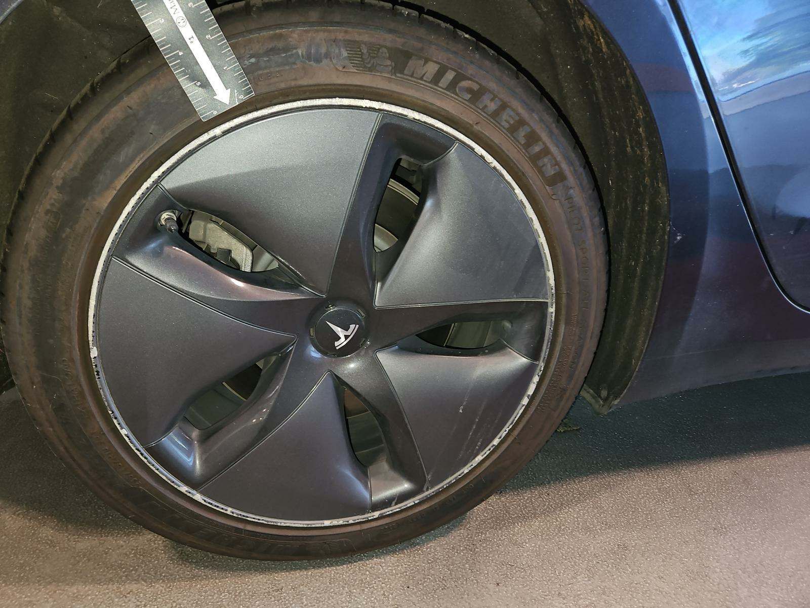 2018 Tesla Model 3 Long Range FWD