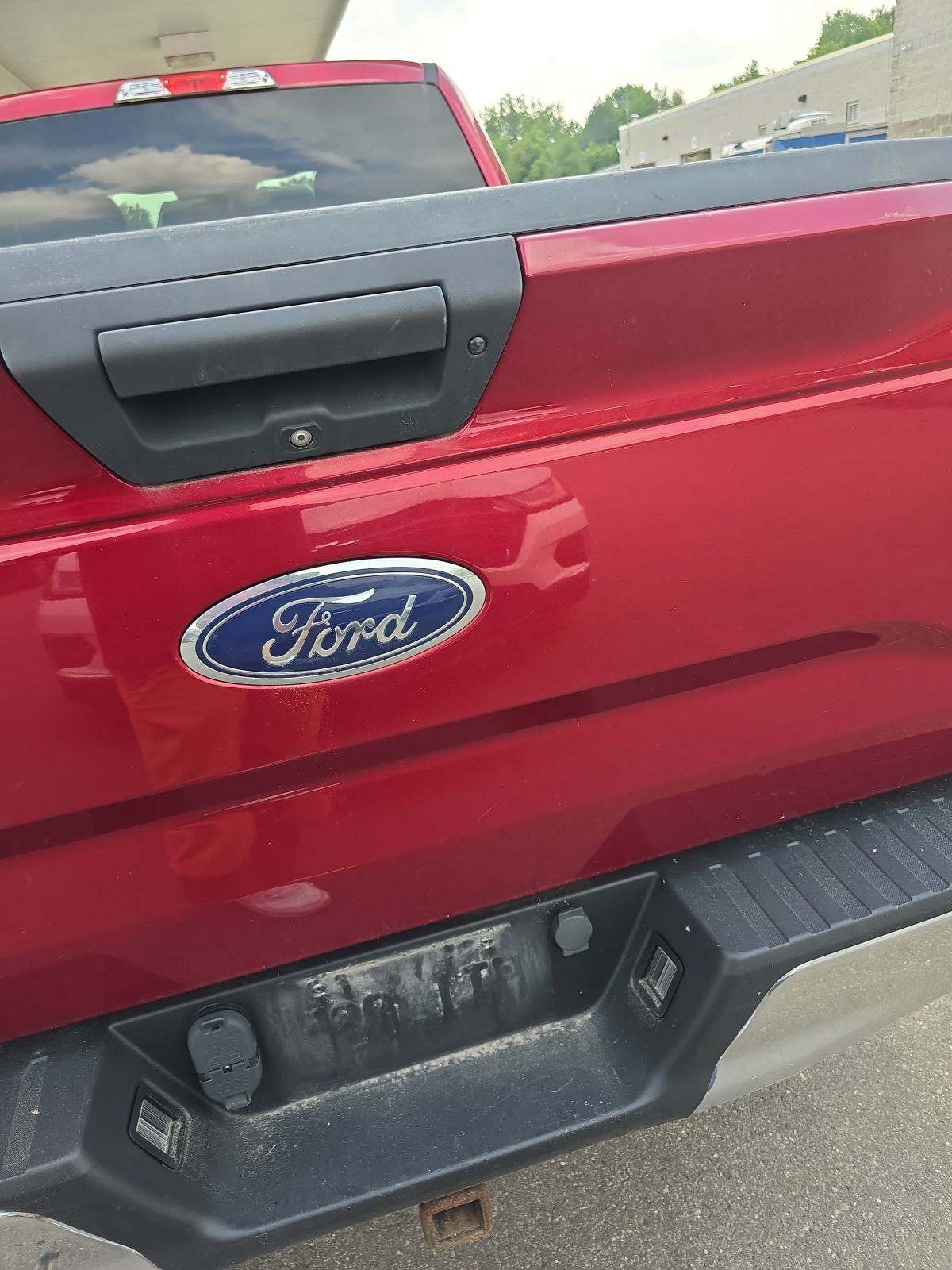 2016 Ford F-150 XLT RWD