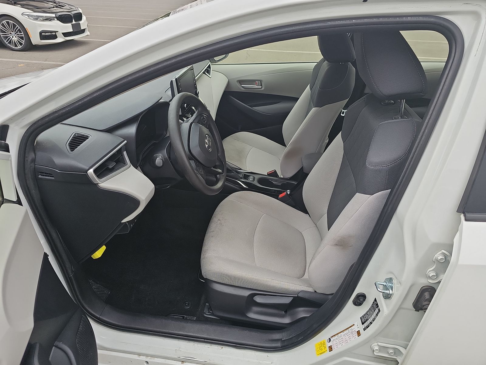 2021 Toyota Corolla Hybrid LE FWD