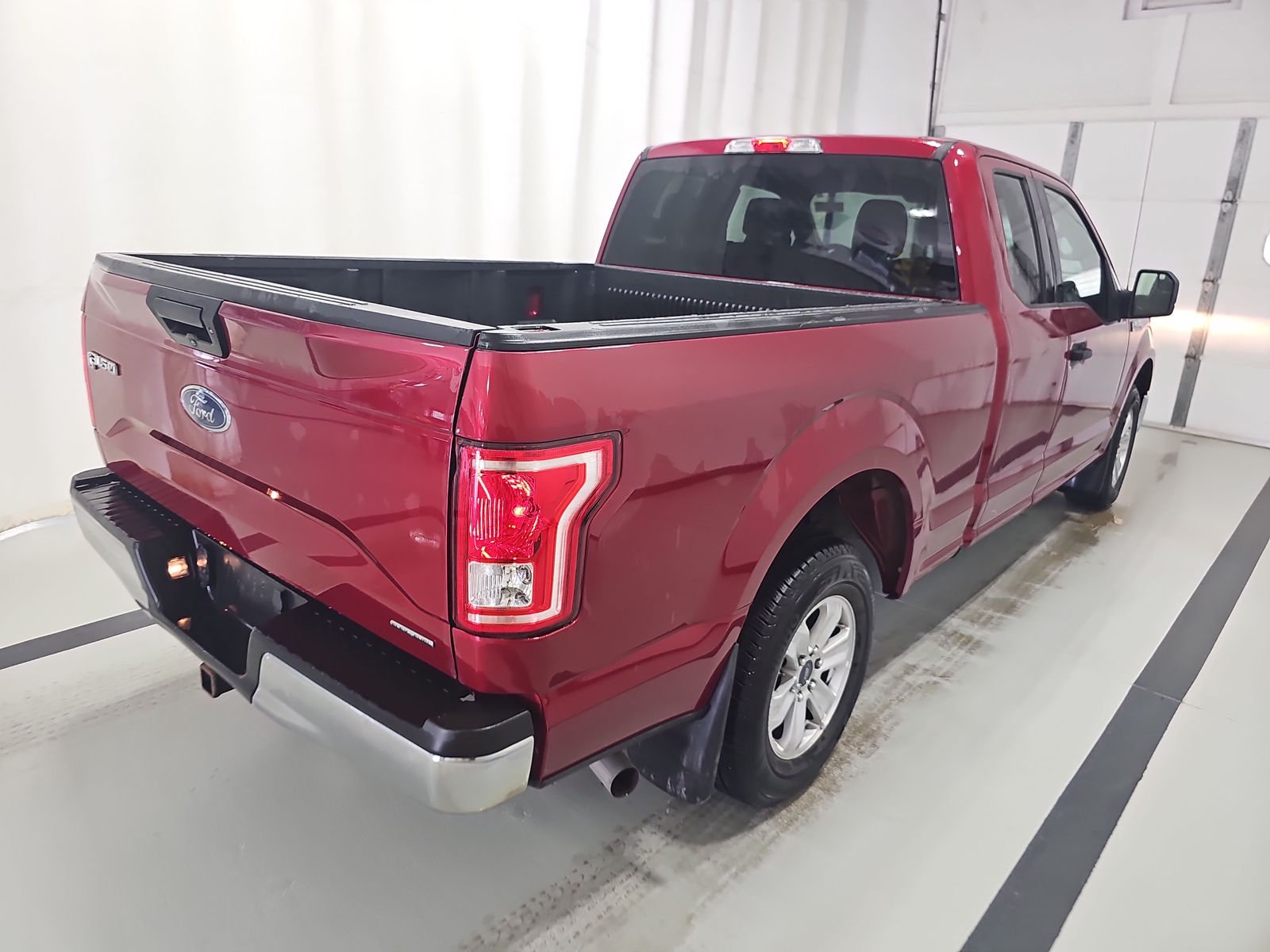 2016 Ford F-150 XLT RWD