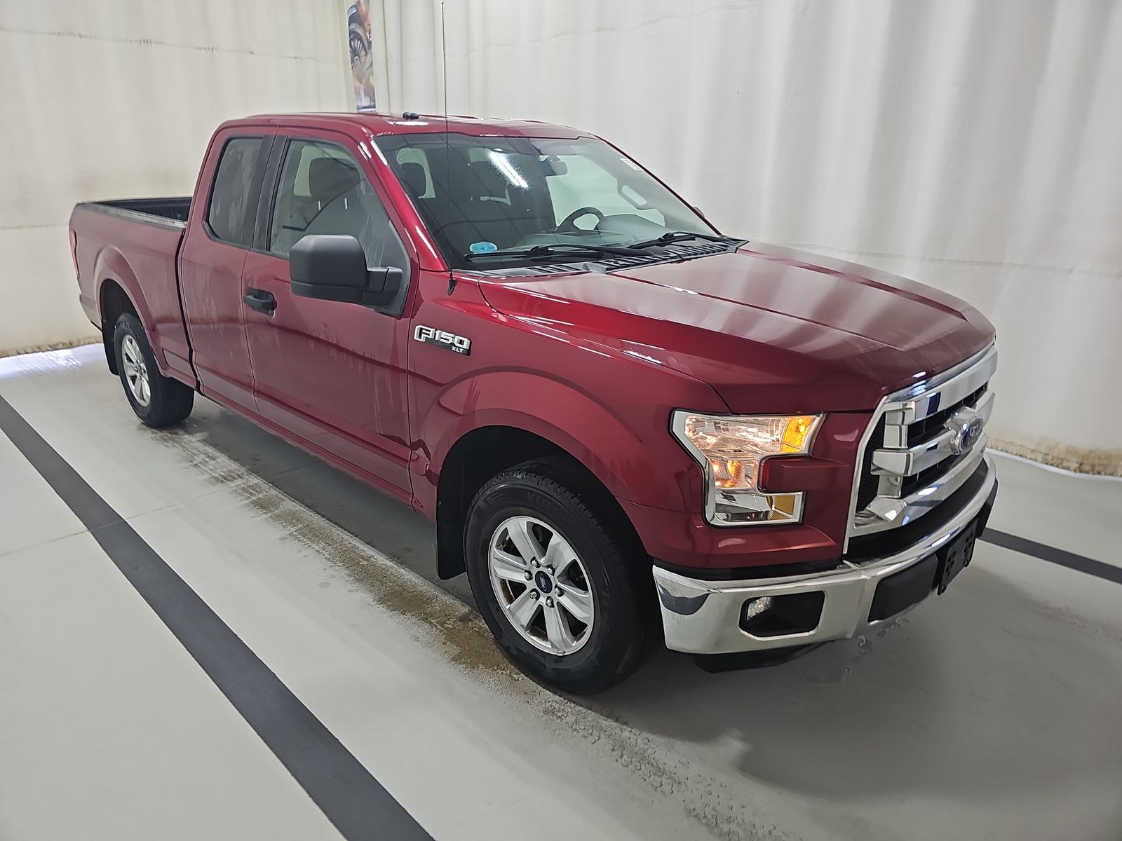 2016 Ford F-150 XLT RWD