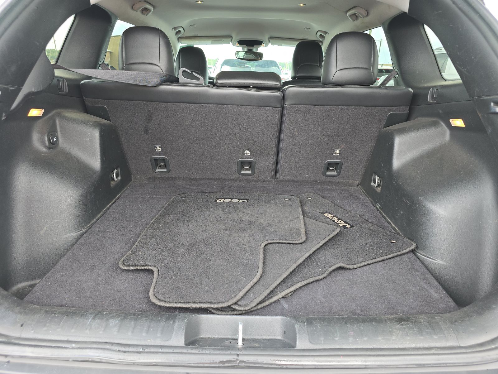 2019 Jeep Cherokee Limited AWD