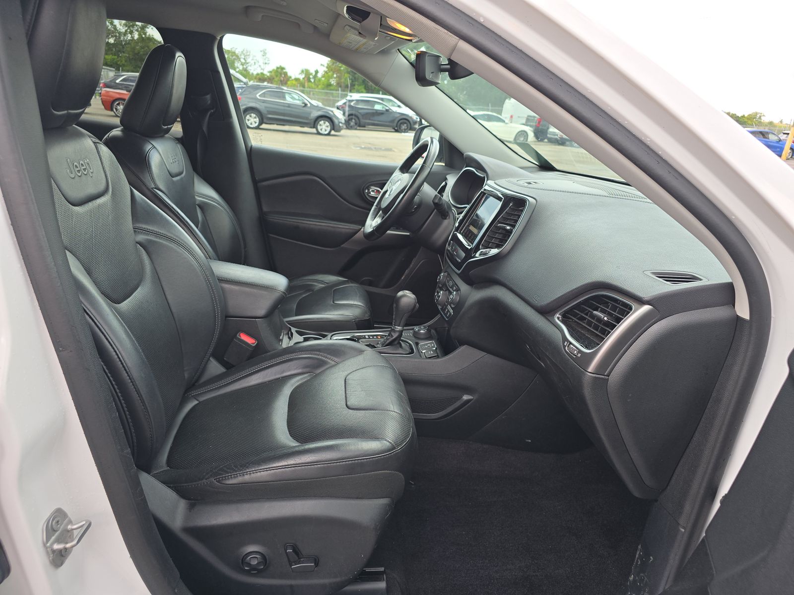 2019 Jeep Cherokee Limited AWD