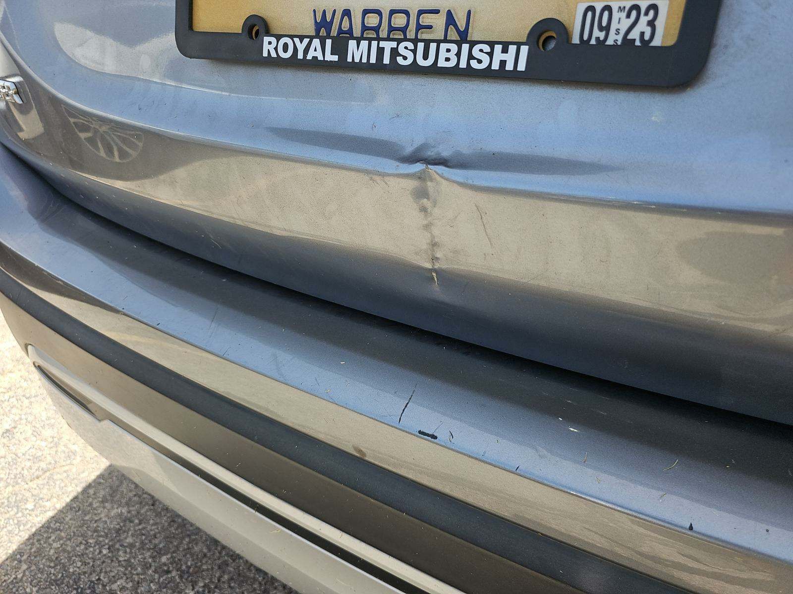 2020 Mitsubishi Outlander SEL FWD