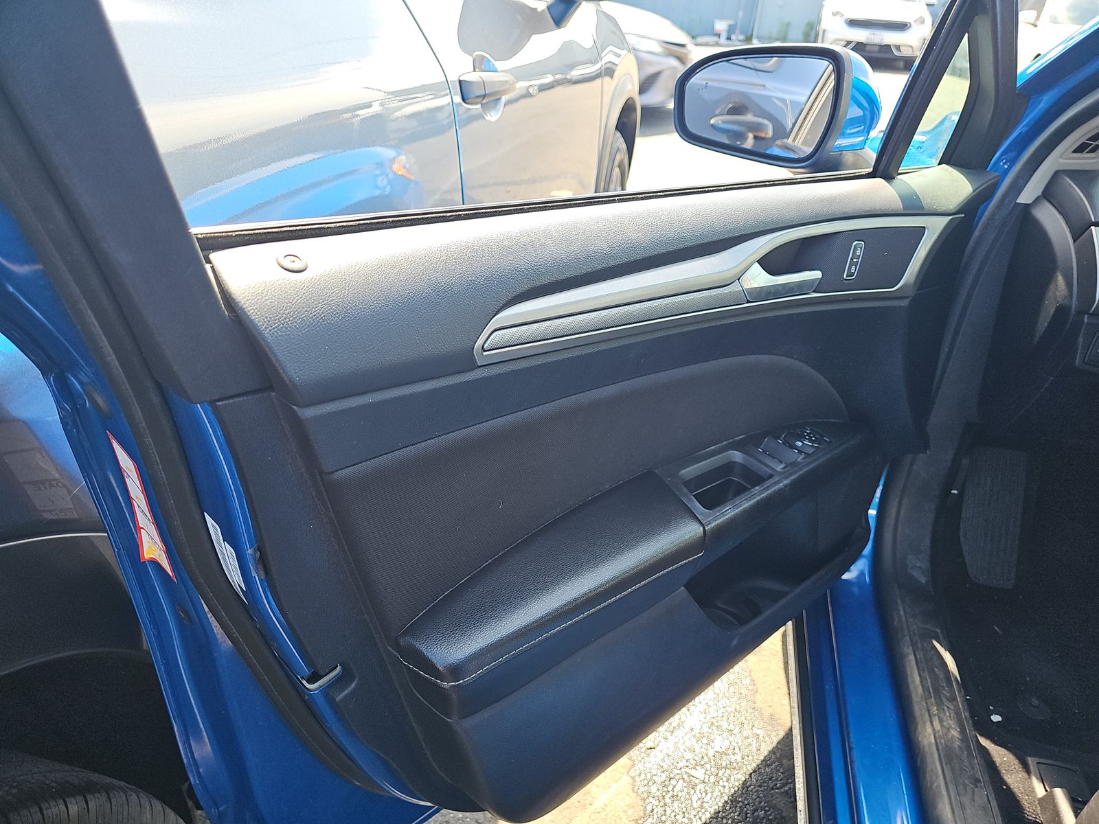 2020 Ford Fusion SE FWD