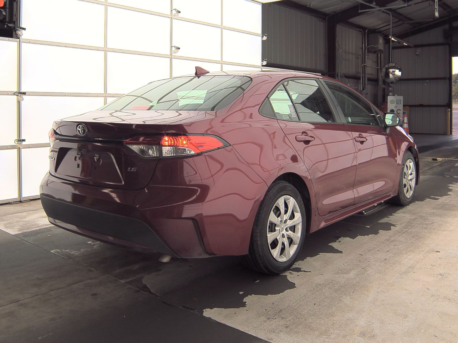 2022 Toyota Corolla LE FWD