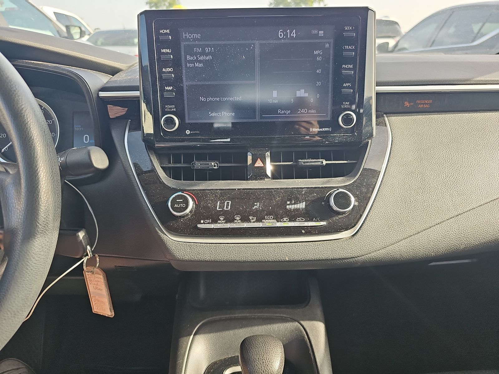 2022 Toyota Corolla LE FWD