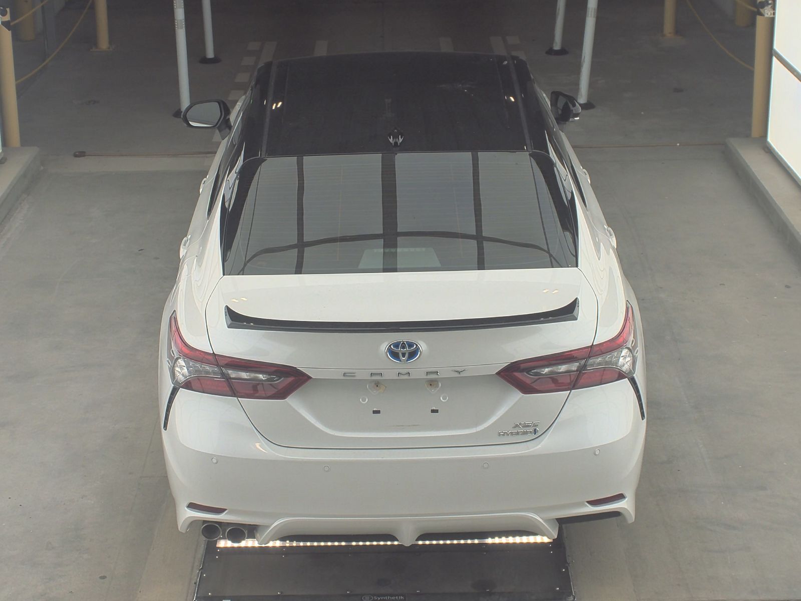 2022 Toyota Camry Hybrid XSE FWD