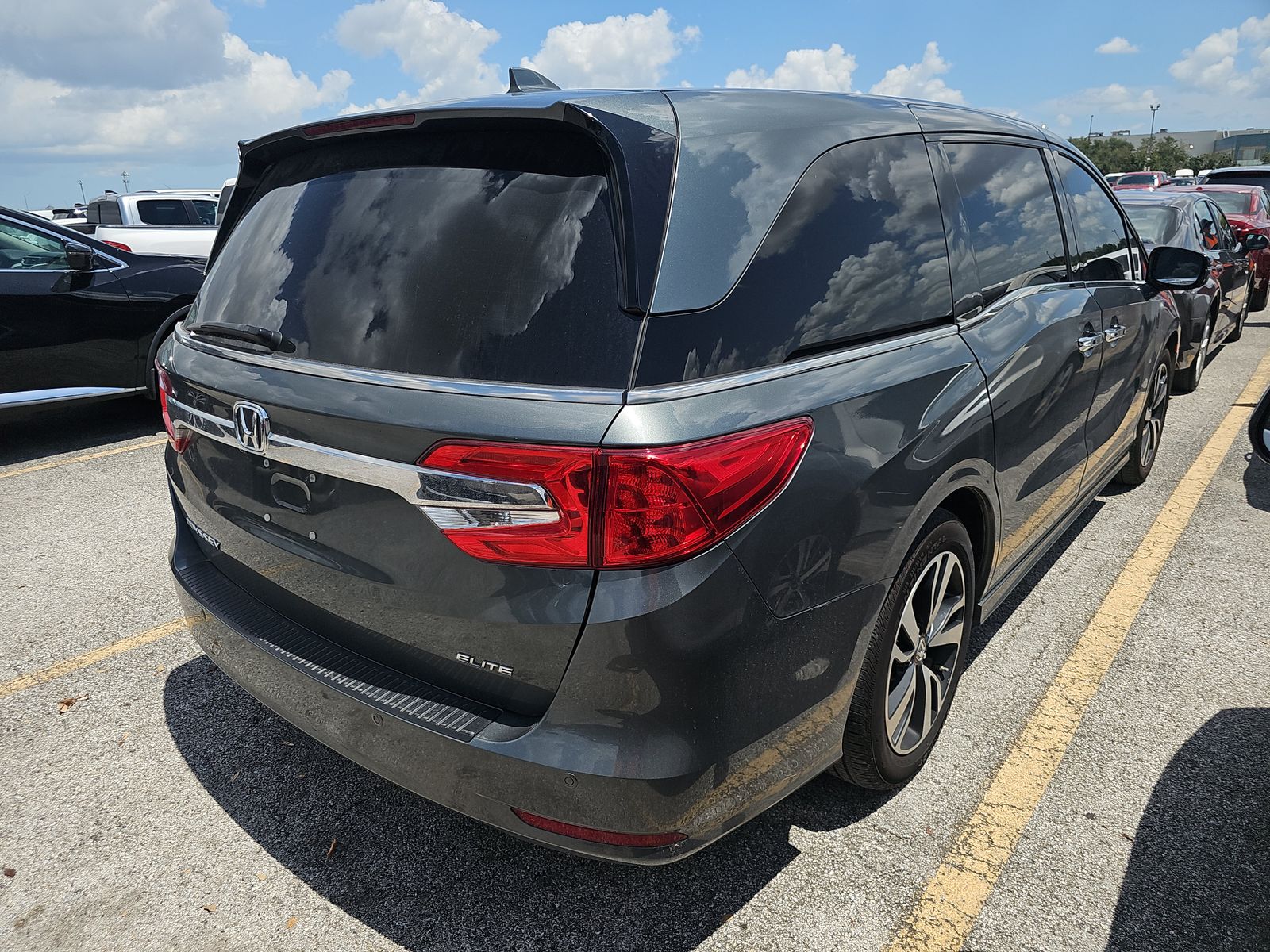 2019 Honda Odyssey Elite FWD