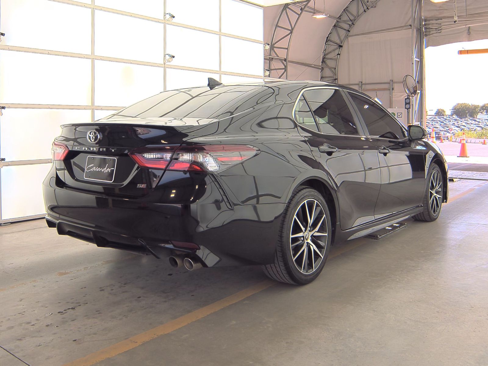 2022 Toyota Camry SE FWD