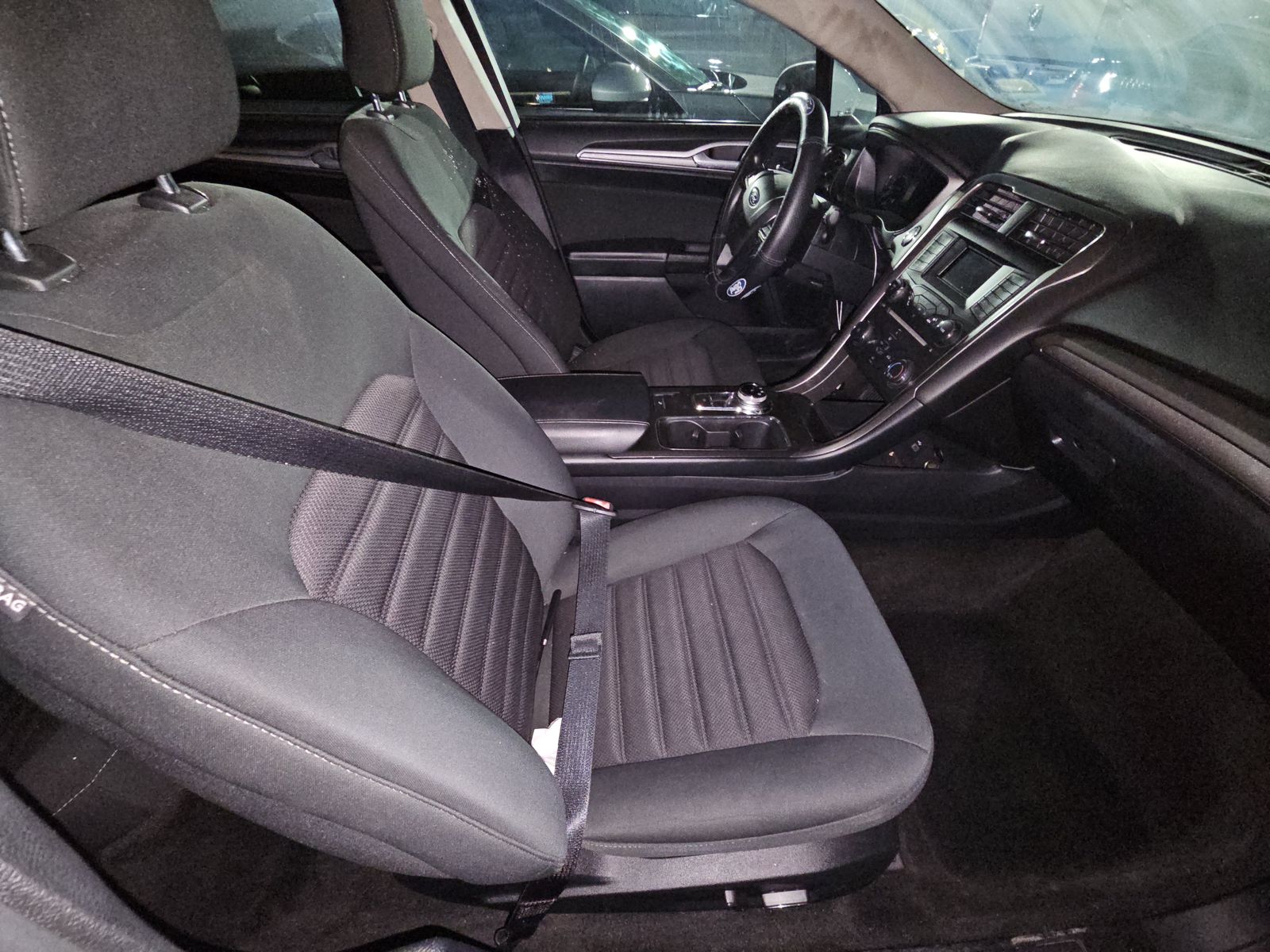 2018 Ford Fusion SE FWD