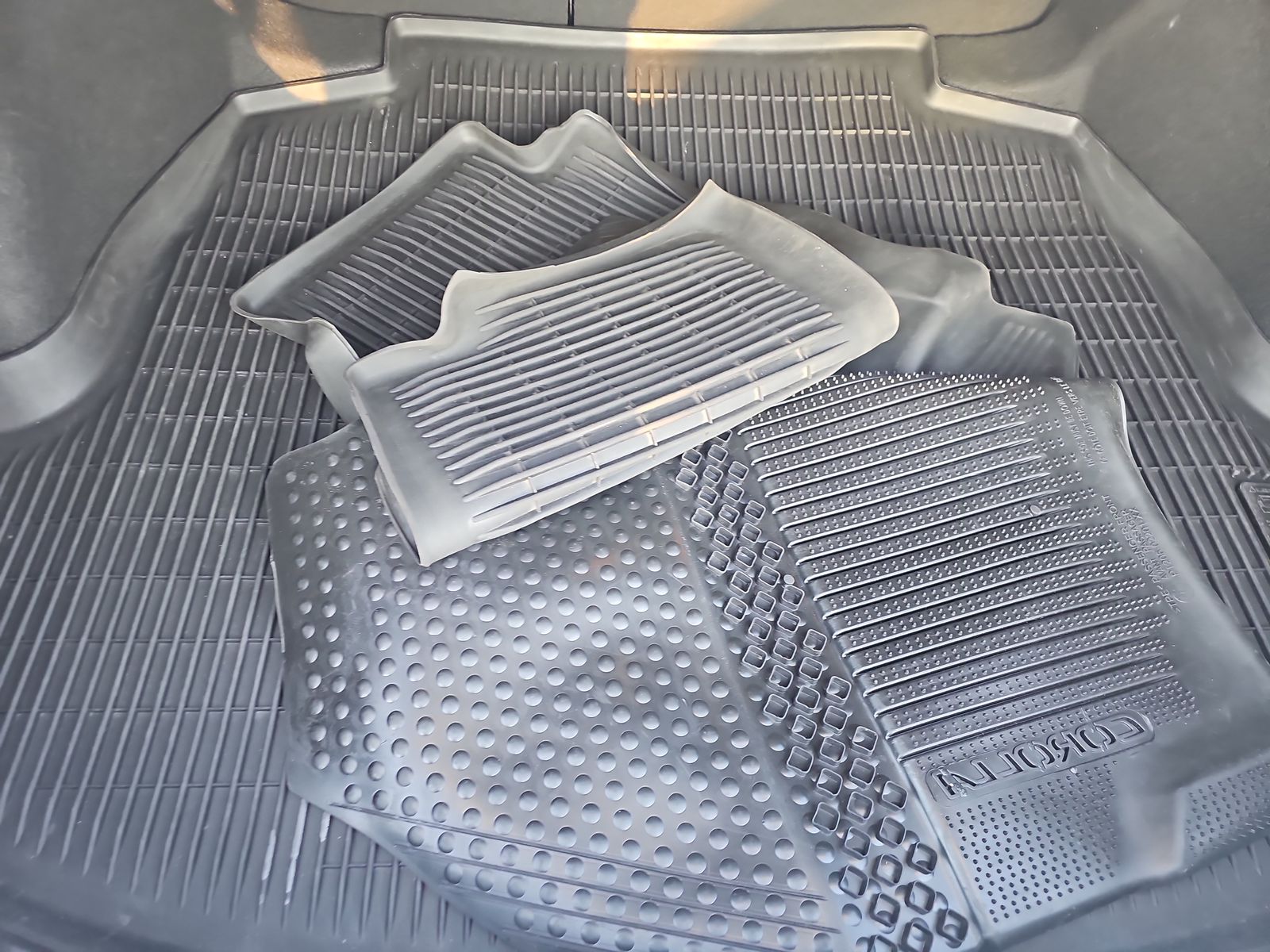 2022 Toyota Corolla Hybrid LE FWD