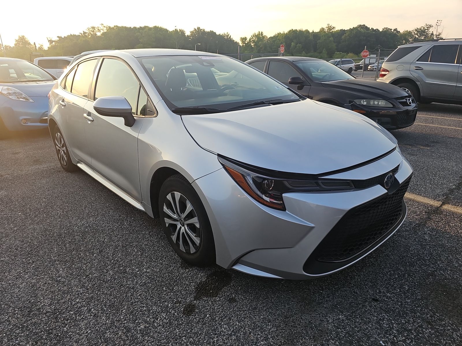 2022 Toyota Corolla Hybrid LE FWD