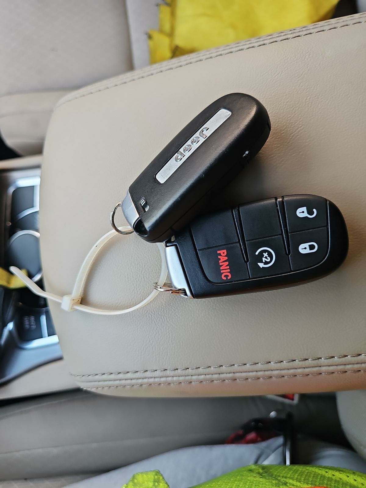 2020 Jeep Grand Cherokee Laredo E Edition AWD