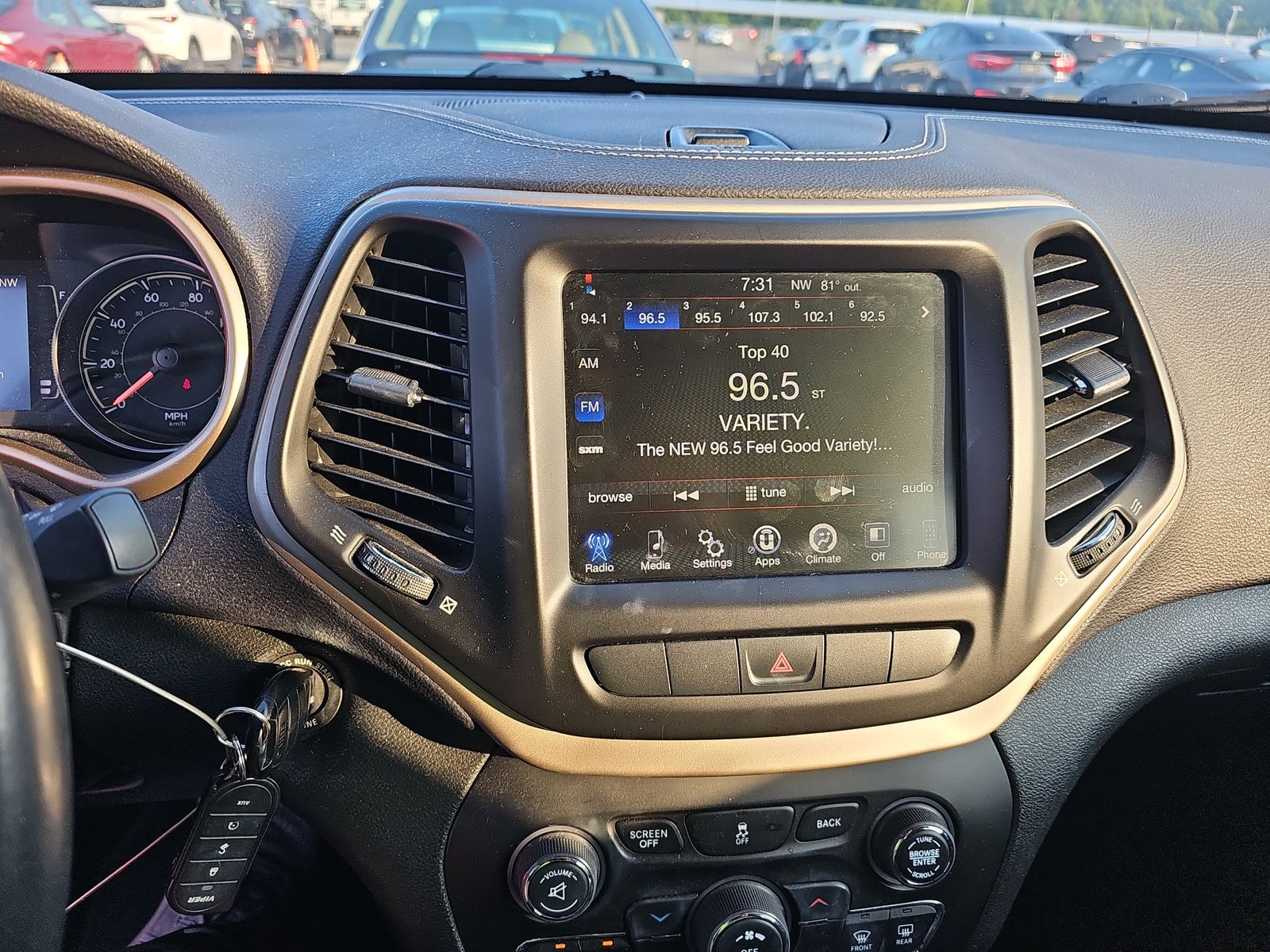 2015 Jeep Cherokee Latitude FWD