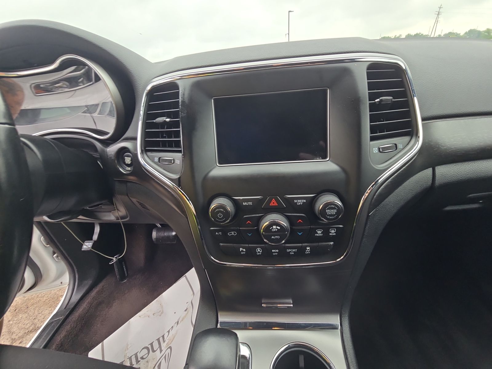 2018 Jeep Grand Cherokee Laredo Upland Edition AWD