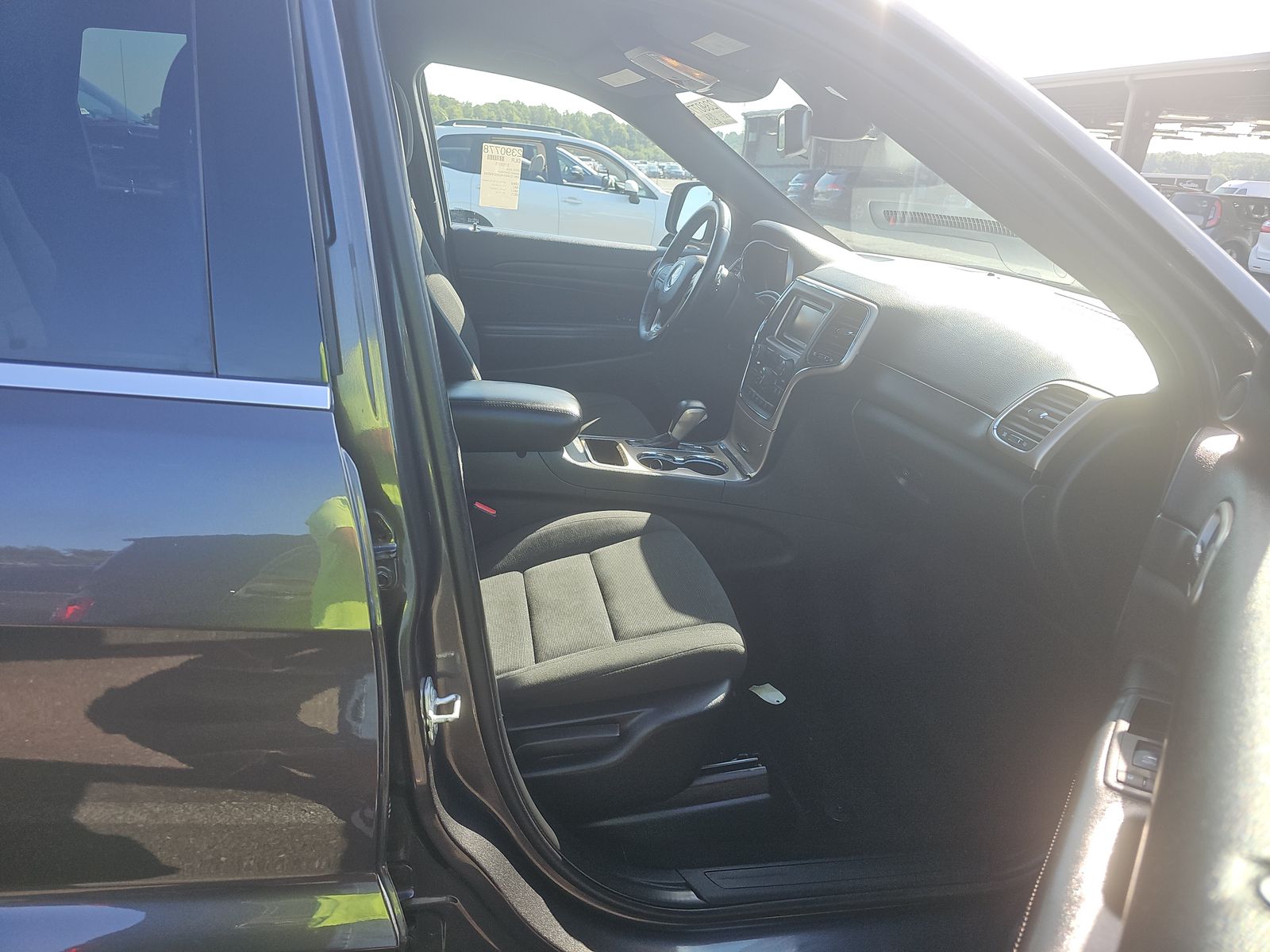 2016 Jeep Grand Cherokee Laredo AWD