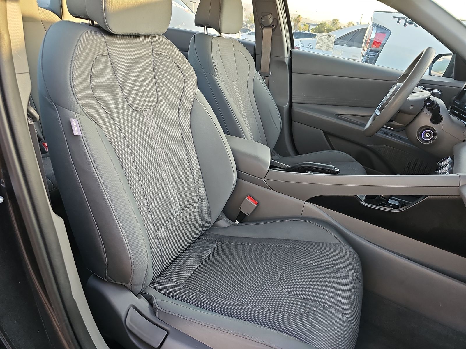 2021 Hyundai Elantra SE FWD