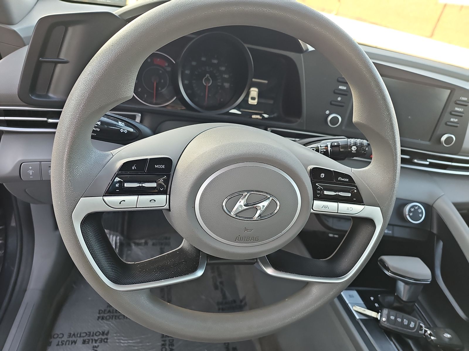 2021 Hyundai Elantra SE FWD