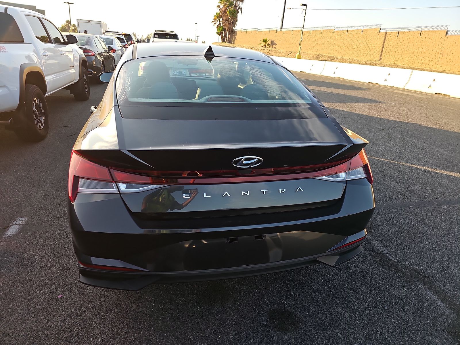 2021 Hyundai Elantra SE FWD