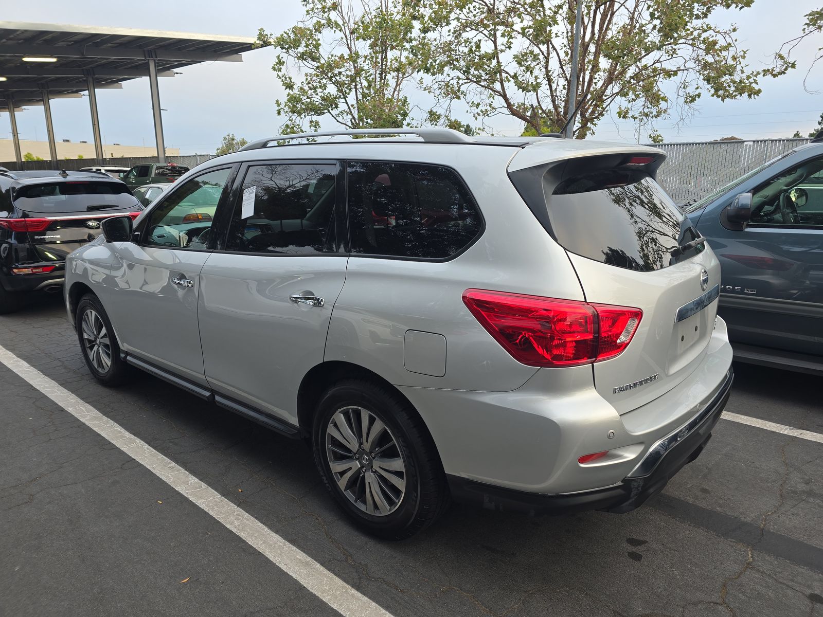 2018 Nissan Pathfinder SL AWD